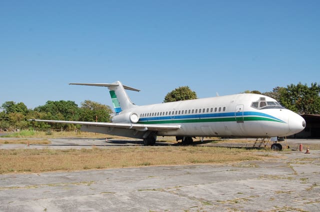 N813TL - Douglas