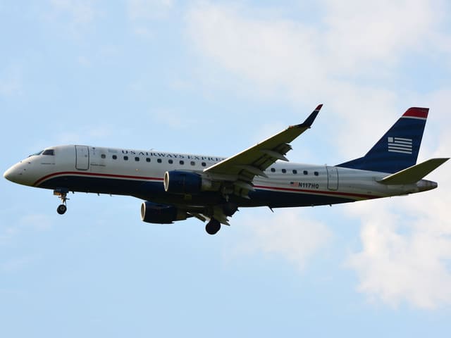 N117HQ - Embraer
