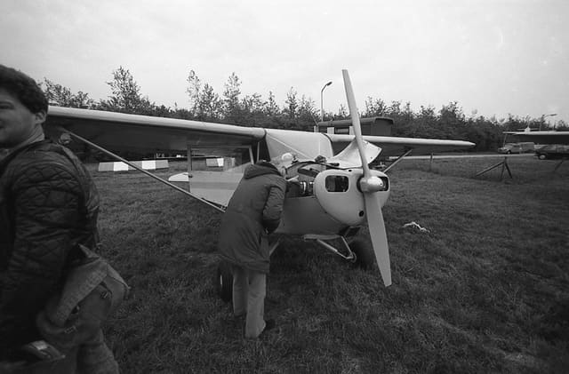 G-ALEH - Aircraft