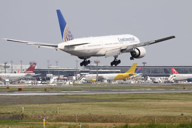 N76010 - Boeing