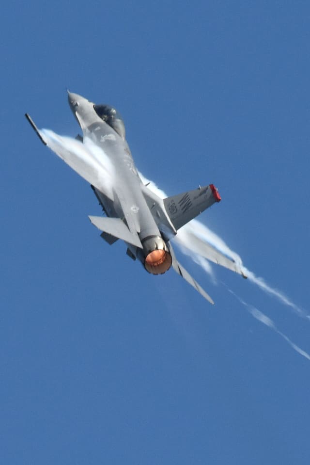  - Single-engine aircraft