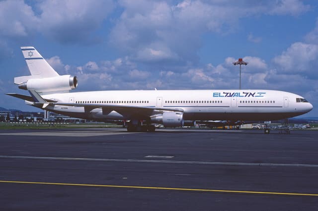 N278WA - Douglas