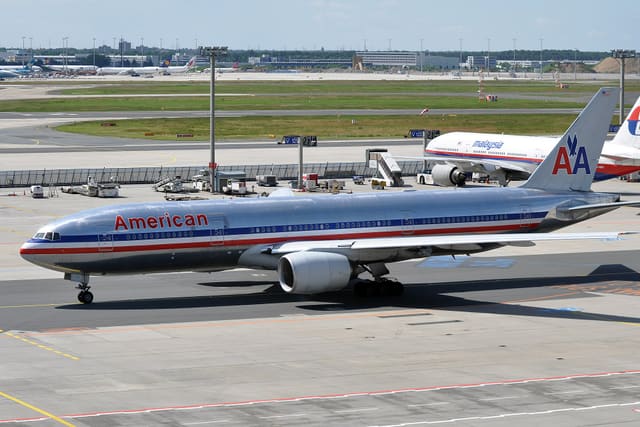 N758AN - Boeing