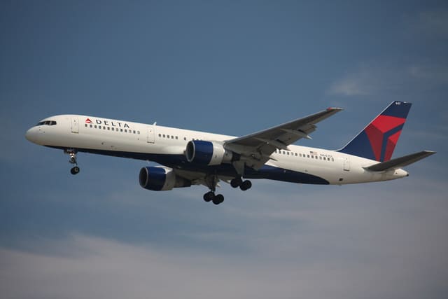 N647DL - Boeing