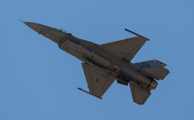  - Single-engine aircraft
