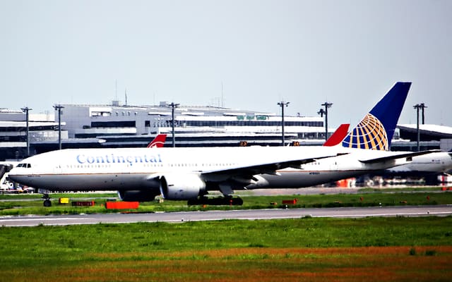 N78001 - Boeing
