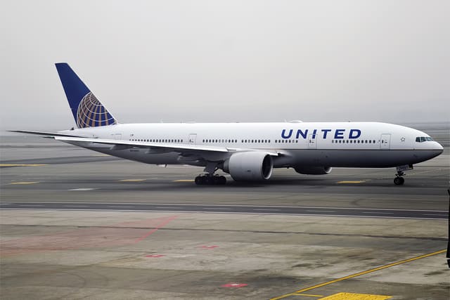 N74007 - Boeing