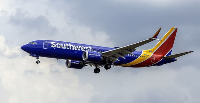 N8834L - Boeing