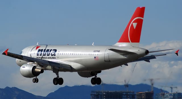 N328NB - Airbus