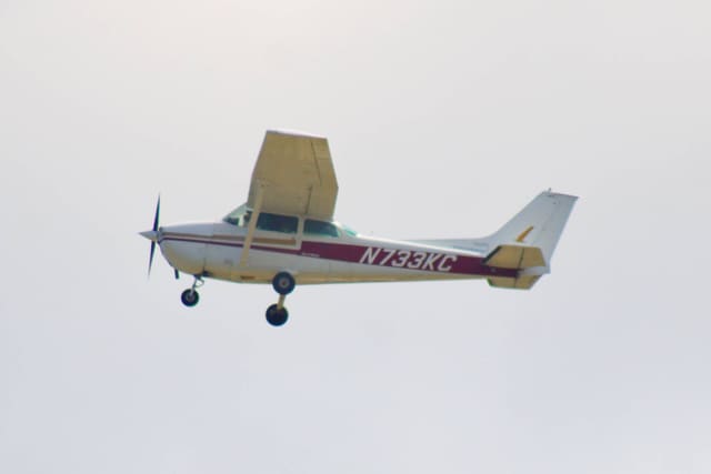 N733KC - Single-engine aircraft