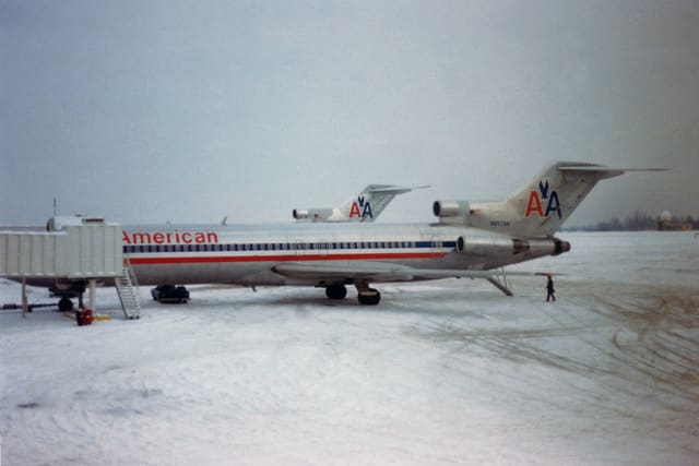 N857AA - Douglas