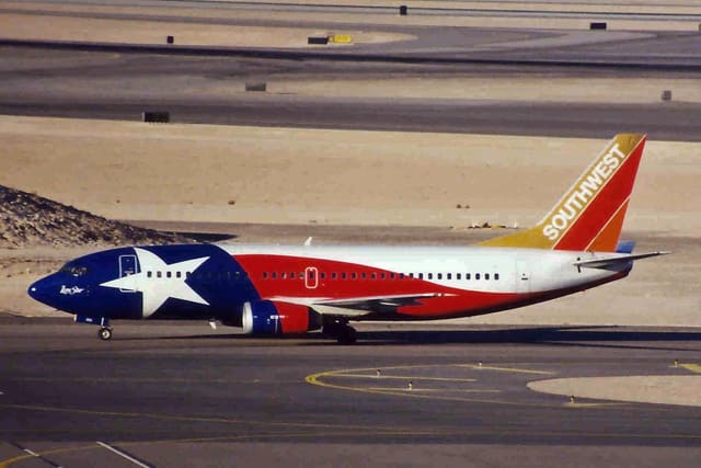 N352SW - Boeing
