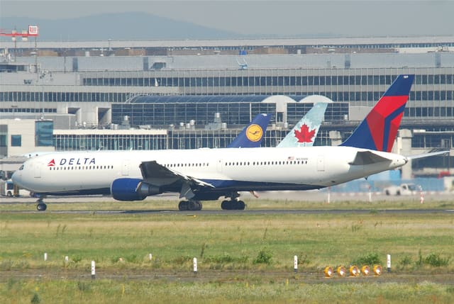 N833MH - Boeing