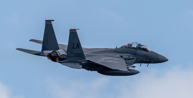  - Twin-engine aircraft