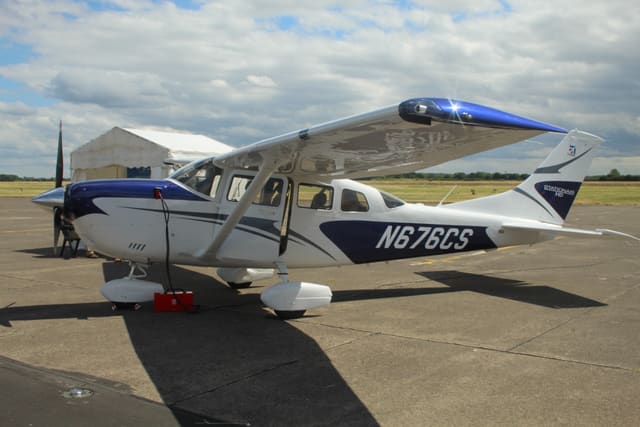 N676CS - Single-engine aircraft