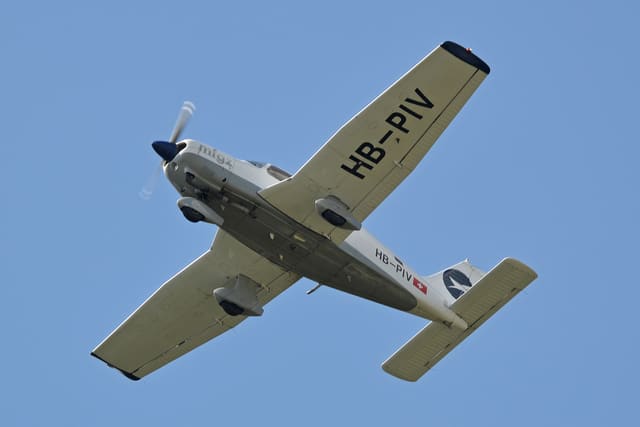 HB-PIV - Piper