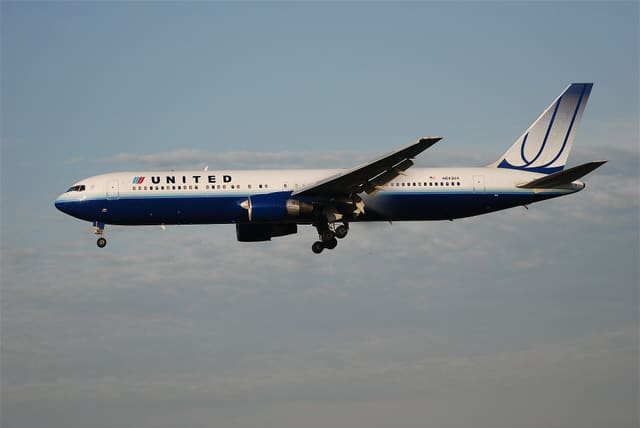 N643UA - Boeing