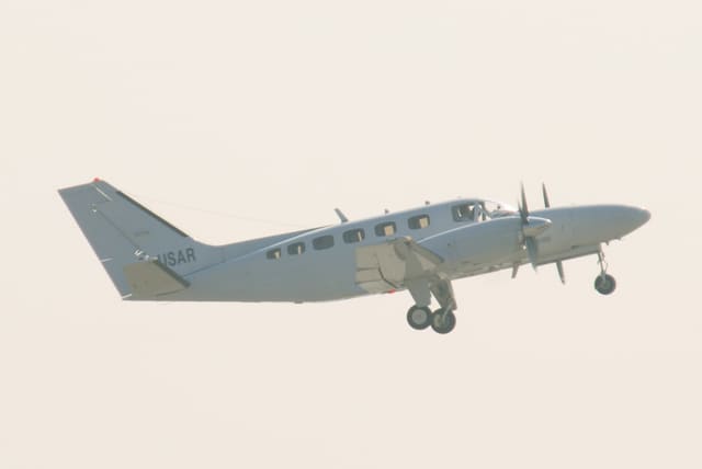 G-USAR - Twin-engine aircraft