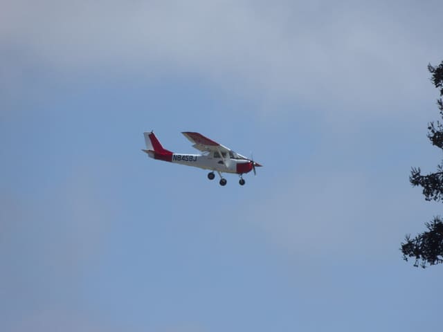 N8458J - Single-engine aircraft