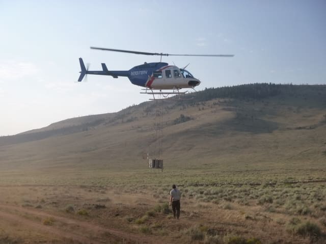 N1078N - Helicopter