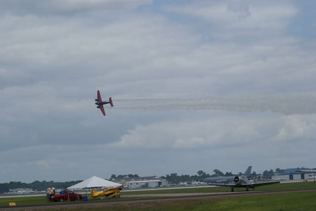 N9109R - Twin-engine aircraft