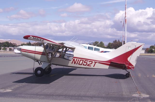 N1052T - Single-engine aircraft