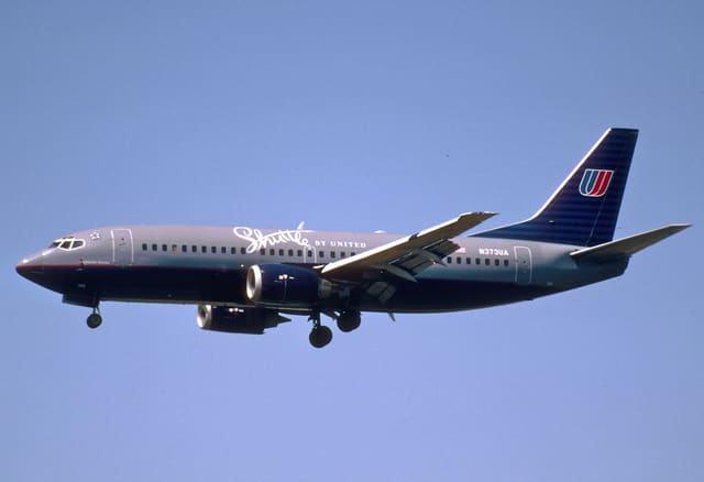 N373UA - Twin-engine aircraft