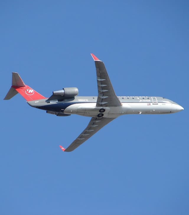 N8587E - Aircraft