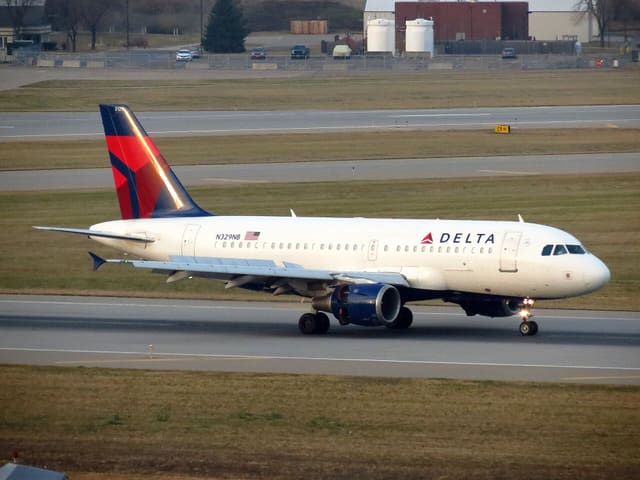 N329NB - Airbus