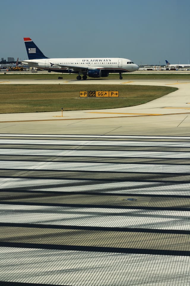 N712US - Airbus
