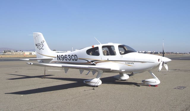 N963CD - Cirrus