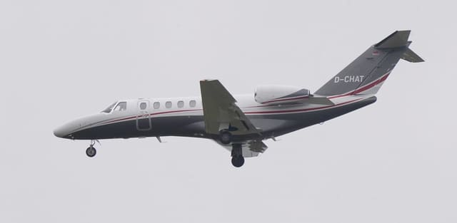 D-CHAT - Business jet