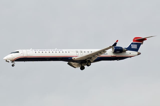 N928LR - Bombardier
