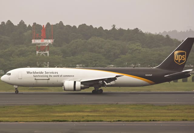 N340UP - Boeing