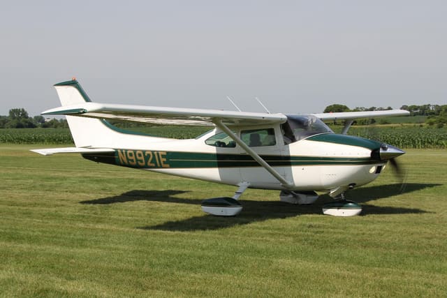 N9921E - Single-engine aircraft