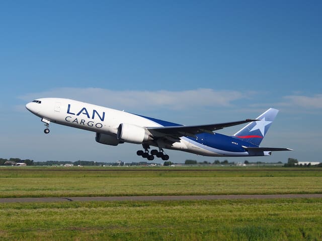N772LA - Boeing