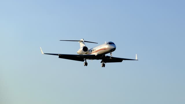 N388AJ - Business jet