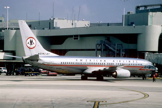 N951AA - Boeing