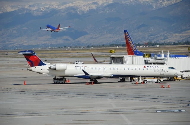 N927XJ - Bombardier