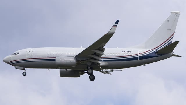 N835BA - Twin-engine aircraft
