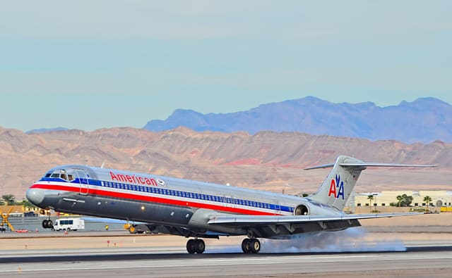 N9627R - Twin-engine aircraft