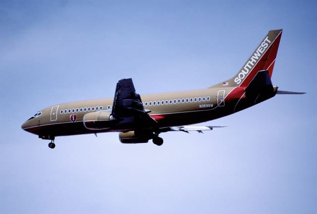 N359SW - Boeing