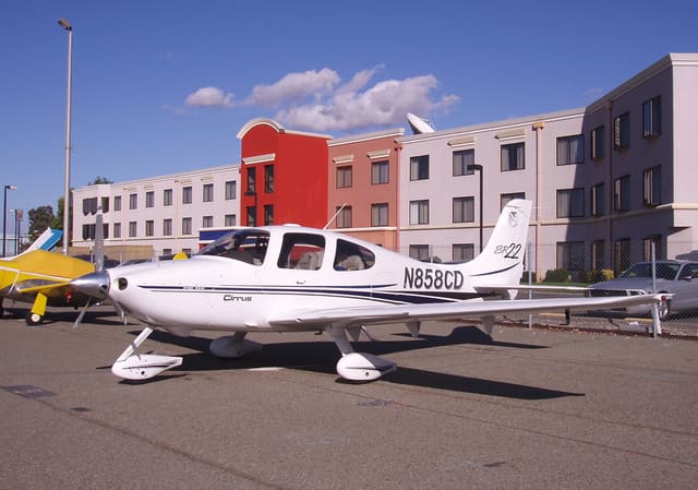 N878CD - Cirrus