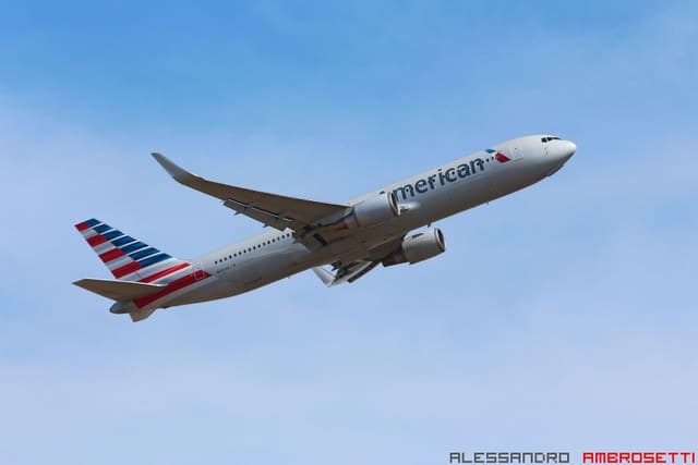 N391AA - Boeing