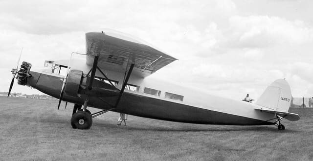 N11153 - Aircraft