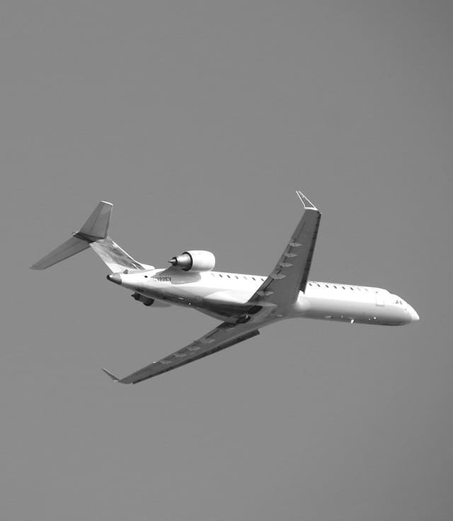 N722EV - Business jet