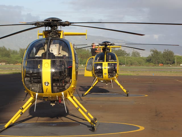 N58251 - Helicopter