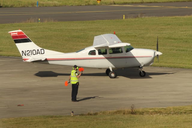 N210AD - Cessna