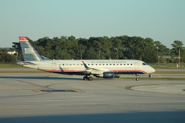 N110HQ - Embraer