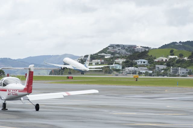  - Twin-engine aircraft